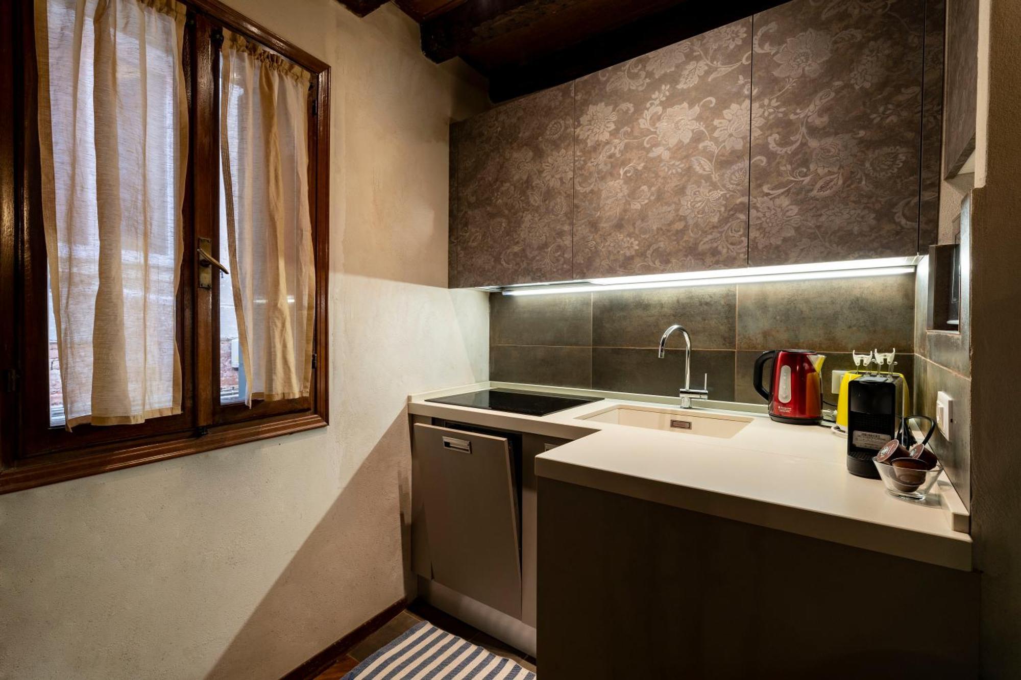 Ca Dei Zoti3 With Luggage Room Venedig Exterior foto